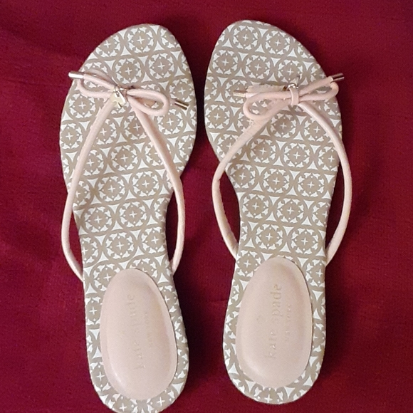kate spade Shoes - Kate Spade designer flip flops